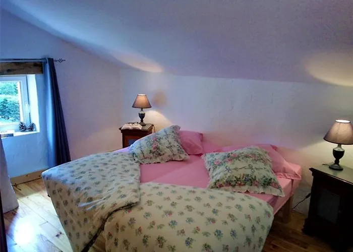 Lalaurie بيت للعطل Sauveterre-la-Lémance